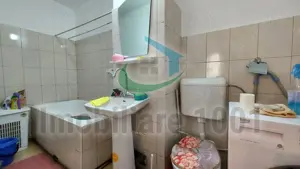 Apartament 1 cameră, zona intersectiei Bd. Republicii   Vlad Tepes, parter înalt, peste garaje - imagine 6