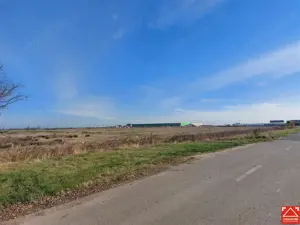 OCAZIE!!! Teren industrial in Chisineu Cris, la doar 20 euro mp! Parcelare la cerere! - imagine 2