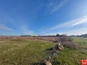 OCAZIE!!! Teren industrial in Chisineu Cris, la doar 20 euro mp! Parcelare la cerere! - imagine 5