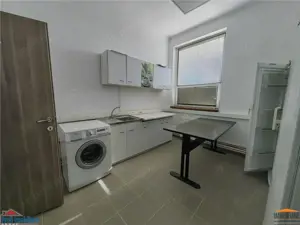 Spatiu de birouri sau cazare muncitori - imagine 6