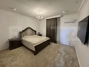 Casă tip conac S + P + E de 365 mpu, pe un teren de 1.143mp, Malu Mare - imagine 14