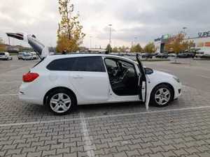 Vând Opel Astra Sports Tourer, 1.7 CDTI   schimb atv inmatriculat - imagine 2