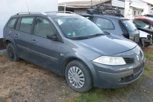 dezmembrez renault megan 2 motor 1,5 - 1,9 dci break berlina hatchback - imagine 3