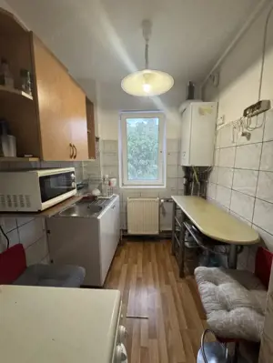 Apartament 3 camere etajul 2 - imagine 2