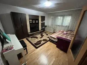 Apartament 3 dormitoare și living - imagine 2