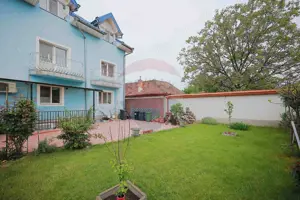 Pensiune cu 11 camere de vânzare, situată în Băile 1 Mai, Sânmartin - imagine 2