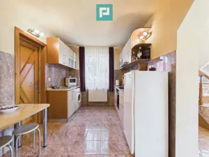 Vilă cochetă 4 camere P+M în Munar - imagine 4