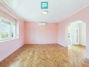 Casă cu 7 camere, ideală pentru familie, Grădiște - imagine 5