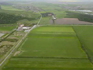 Teren extravilan de 22500mp Zona Ineu - imagine 3