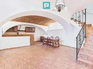 Apartament pe 3 niveluri - ultracentral, Arad