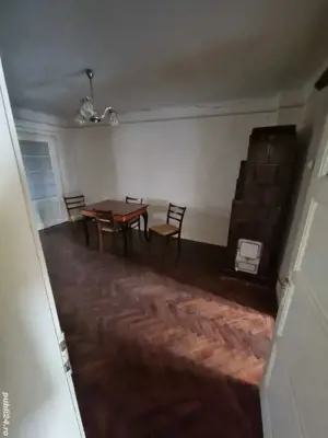 A 27 proprietarul  vinde  casa  - imagine 12