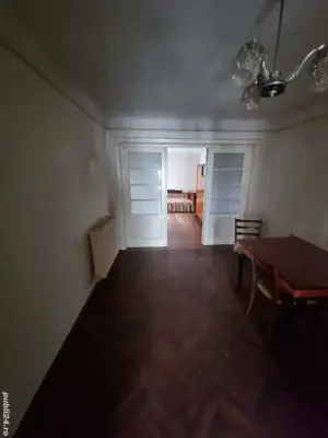 A 27 proprietarul  vinde  casa  - imagine 13