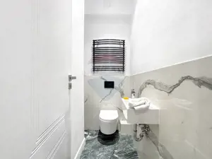 Vedere directă spre Piața Unirii, finisaje lux - afacere la cheie - imagine 15