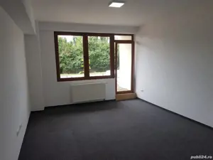 Ap. sau birou, 63 mp, Aradului, parter+terasa 133 mp, 2 x parcare