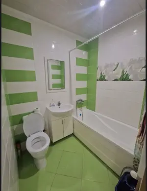 de inchiriat apartament o camera zona centrala