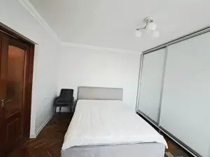 De inchiriat apartament 1 camera in zona Elisabetin