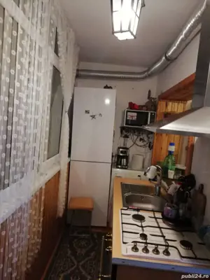 vand  apartament 2 camere - imagine 7