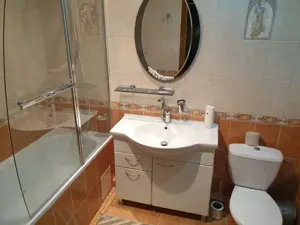 apartament 2 camere zona Tractorul