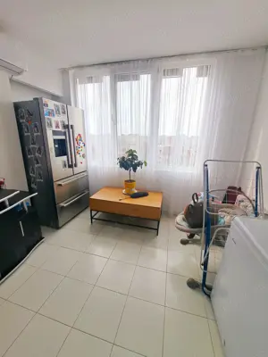 Apartament cu 3 camere in zona Rogerius - Oradea (106 mp) - imagine 6