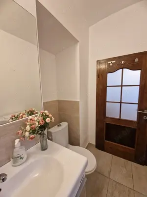 Locuință Boemă la Demisol, 2 Camere în Vilă -Comision 0% Chirias - imagine 11