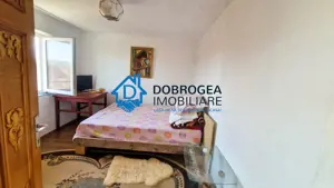 CATALOI - CASA P+E ,6 CAMERE ,TEREN 2000 MP - imagine 5