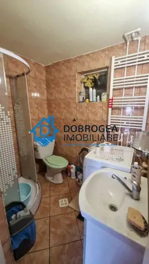 CATALOI - CASA P+E ,6 CAMERE ,TEREN 2000 MP - imagine 7