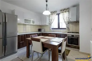 FILM! Vila impozanta,pretabila pe segmentul comercial  servicii,Tractorul,Brasov - imagine 2