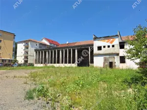 Spatiu cu suprafata de 500 mp si teren de 1159 mp in zona Strand Sibiu