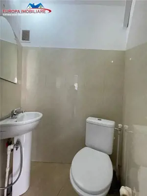 Spatiu comercial de vanzare strada 1848 Tulcea - imagine 9