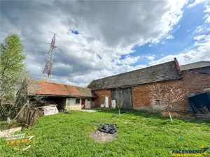 Ansamblu:doua case+anexe+domeniu de 10.101mp, Intorsura Buzaului,Covasna: FILM  Tur 3D! - imagine 12