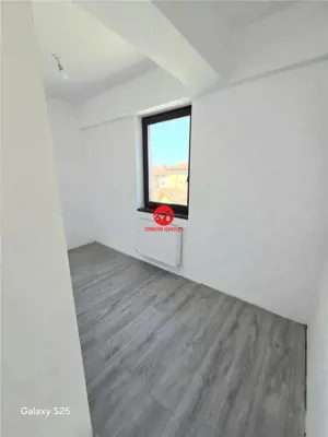 Apartament 3 camere, 100 mp, zona Primo - imagine 8