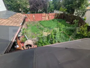 Casa renovabila/demolabila, teren 481 mp, 2 fronturi, zona Intre Lacuri