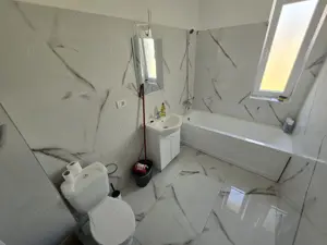 Apartament 2 camere.DECOMANDAT. Etaj 2. Zona Eso. Bloc Nou. Disponibil imediat. - imagine 11