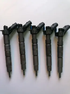 A6540700087 0445118009 Bosch Injector Mercedes A, B, C, CLA, CLS, E, G, GLA, GLB, GLC,GLE,Class
