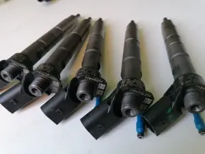 A6540700087 0445118009 Bosch Injector Mercedes A, B, C, CLA, CLS, E, G, GLA, GLB, GLC,GLE,Class - imagine 2