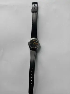 trei ceasuri de mana - imagine 2