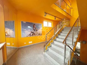 Spatiu comercial 200mp de inchiriat zona Oncea Etaj II - imagine 6