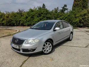Vând WV Passat (Facelift) 2.0 TDI Blue Motion