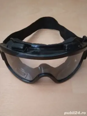 O C H E L A R I -moto,foarte etanși,noi