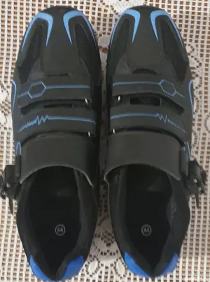 Vând pantofi sport bărbați ciclism  - imagine 2