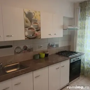 3 camere decomandate zona Torontalului - imagine 4