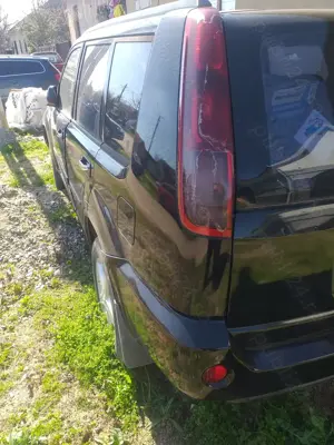 Dau la Schimb Nisan X trail 2.2 din 2007 cu microbuz marfa sau camioneta   - imagine 4