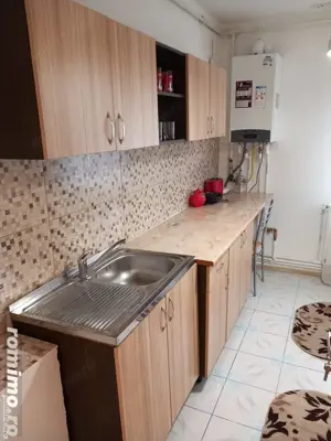 2 camere zona Lipovei - imagine 2
