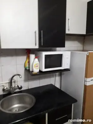 Inchiriez apartament cu 1 camera in zona Modern  - imagine 2