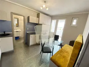 Apartament tip studio cu terasa pe Bd Mihai Viteazu - imagine 3 Apartament tip studio cu terasa pe Bd Mihai Viteazu - imagine 3