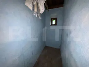 Casa de vanzare, cu 10 ari de gradina. - imagine 6