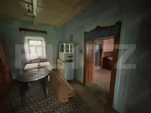 Casa de vanzare, cu 10 ari de gradina. - imagine 2
