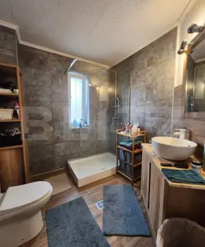 Casa  la Platoul Cornesti cu 12 camere cu Piscina Interioara - imagine 9