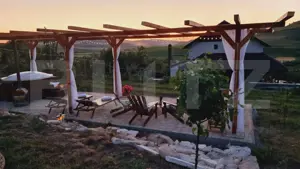 Casă modernă multifuncțională/pensiune de vânzare în Mera, aproape de Cluj