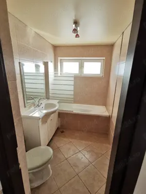 Proprietar vând apartament cu 2 camere + garaj, Florești, strada Stejarului  - imagine 9